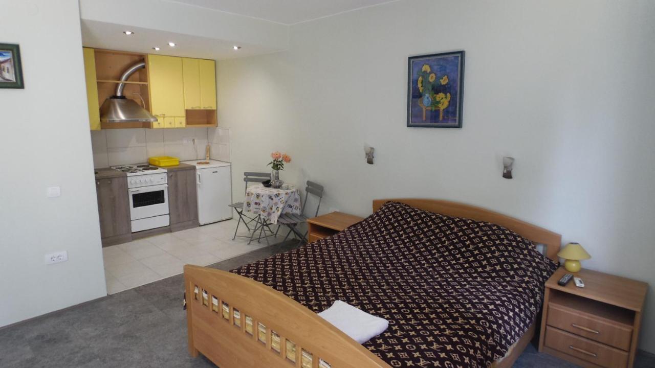 Zen Apartmani Novi Sad Exteriör bild