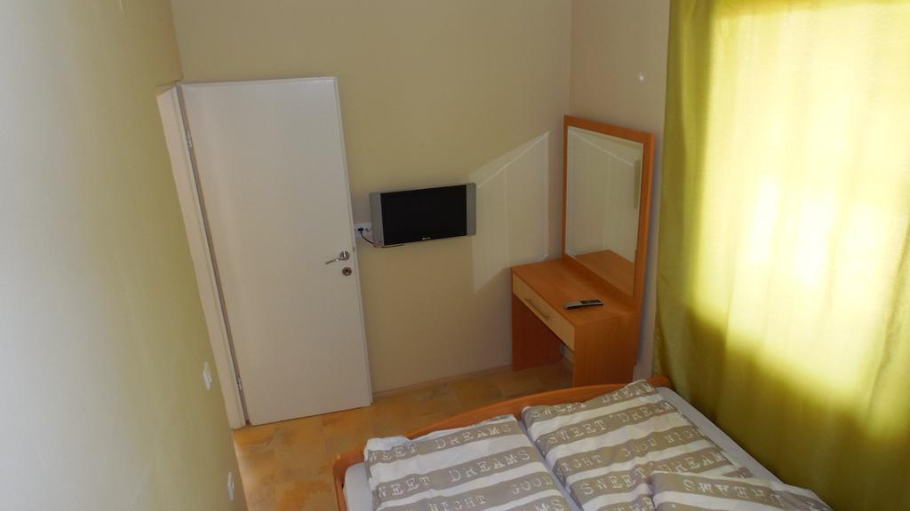 Zen Apartmani Novi Sad Exteriör bild