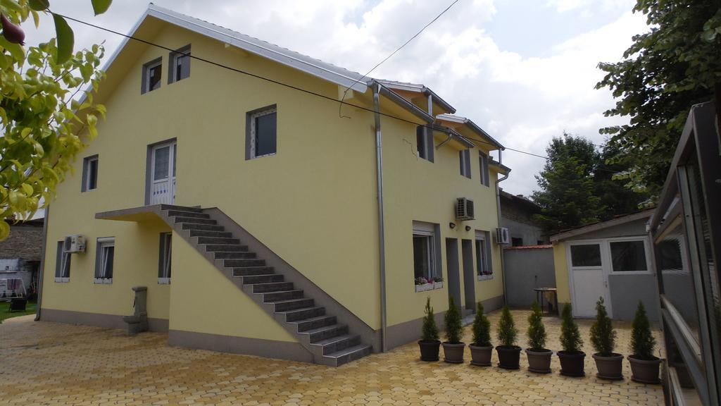 Zen Apartmani Novi Sad Exteriör bild