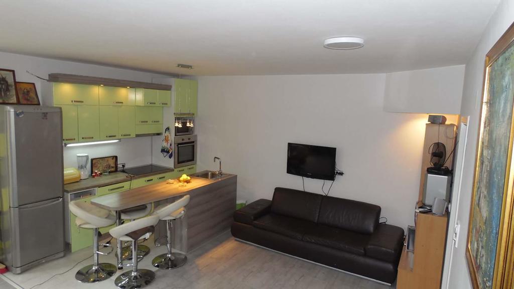Zen Apartmani Novi Sad Exteriör bild