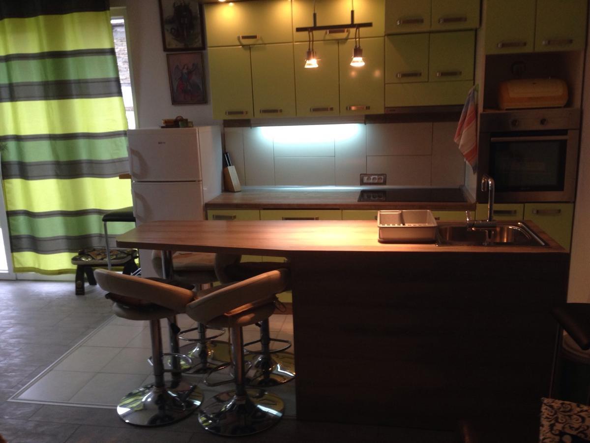 Zen Apartmani Novi Sad Exteriör bild