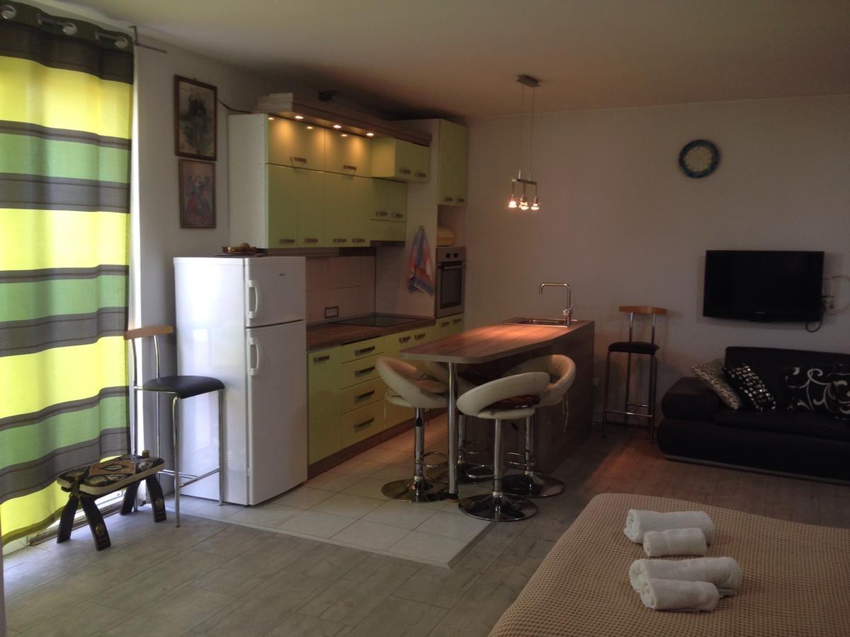 Zen Apartmani Novi Sad Exteriör bild