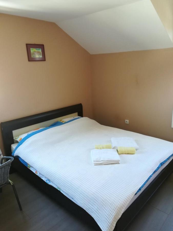 Zen Apartmani Novi Sad Exteriör bild